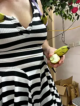 Bollozzy 89 online show from September 2025 04:28:01 AM