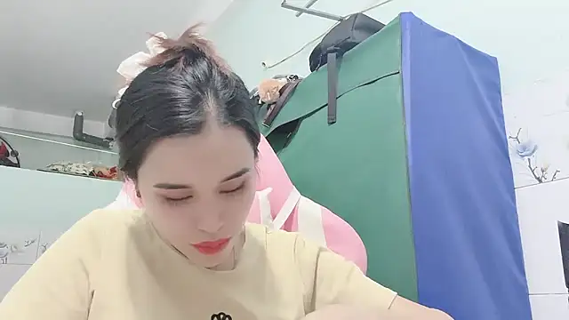 Snapshot of Prudenn_2k chatting on October 2025 10:05:02 AM Prudenn 2k online show from October 2025 10:05:02 AM