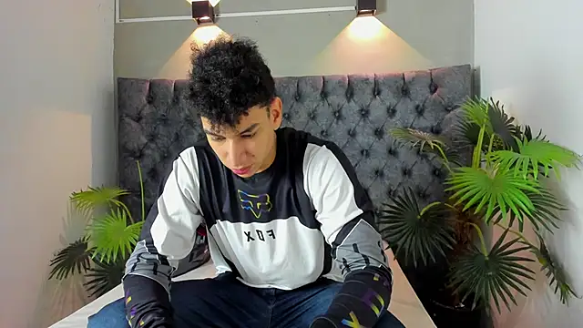 ALAN REDINGER online show from October 2025 01:23:01 PM