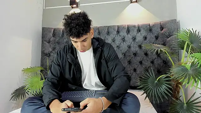 ALAN REDINGER online show from November 2025 01:00:02 PM