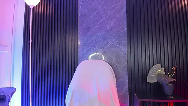 luixdust  online show from November 2025 04:37:02 AM