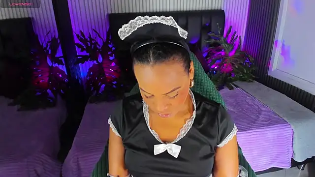 AriebonyBrooke online show from February 2026 11:44:02 AM