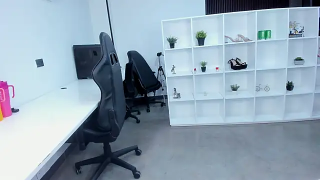 megan bigboobs  online show from October 2025 10:38:01 AM