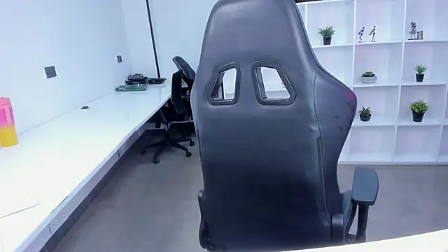 megan bigboobs  online show from November 2025 12:37:02 PM