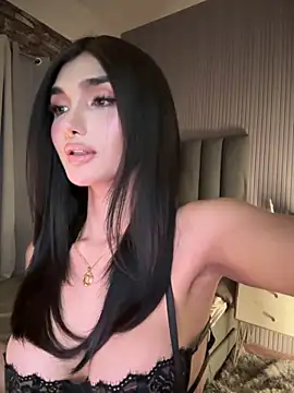 EmeraldGreyson online show from March 2026 06:18:01 AM