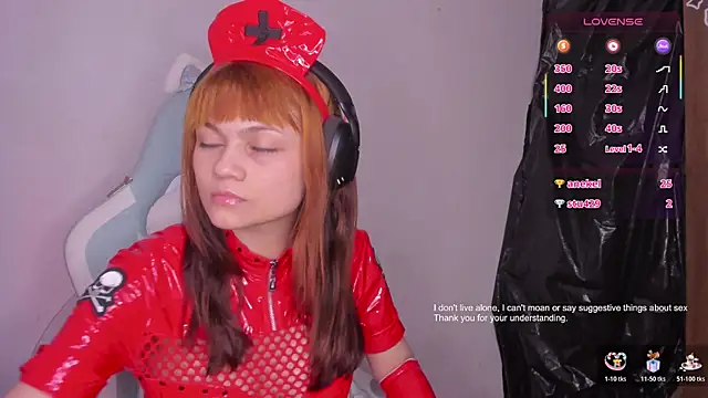 Snapshot of experimentx07alien chatting on November 2025 06:01:01 AM experimentx07alien online show from November 2025 06:01:01 AM