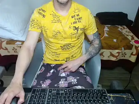 Snapshot of bossking017 chatting on February 2025 11:20:01 AM bossking017 online show from February 2025 11:20:01 AM