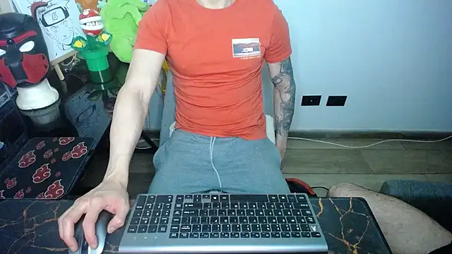 Snapshot of bossking017 chatting on September 2025 06:37:02 AM bossking017 online show from September 2025 06:37:02 AM