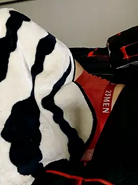 Koreanjjc online show from November 2025 01:44:02 PM