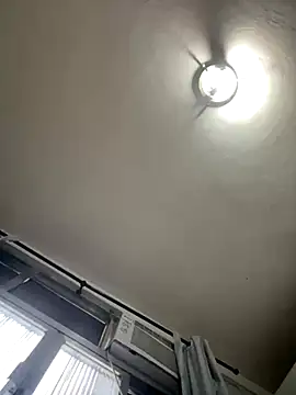 Isabelaa  online show from November 2025 09:06:02 PM