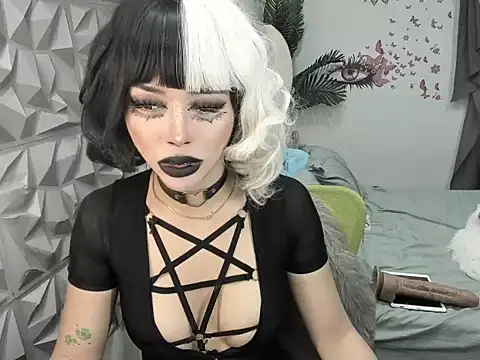 janecomander online show from April 2026 01:34:01 PM