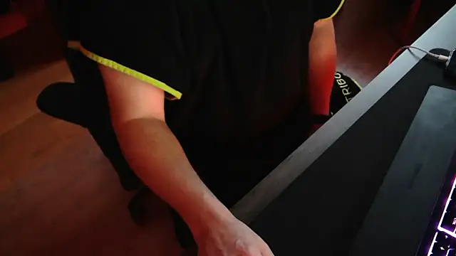 Hairyfred73 online show from March 2026 05:51:01 AM