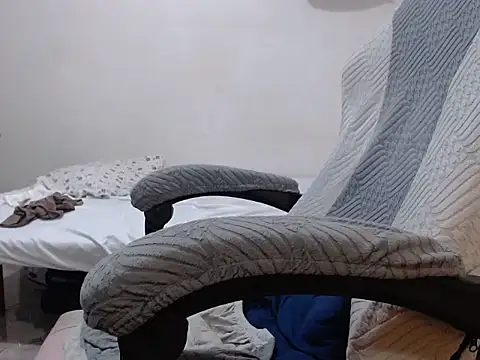 Snapshot of Mistress_Bigcockts chatting on June 2026 09:19:01 PM Mistress Bigcockts online show from June 2026 09:19:01 PM