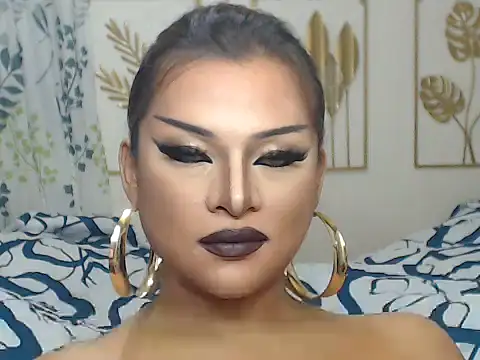 Snapshot of GoddessOFALLx chatting on July 2026 11:15:01 PM GoddessOFALLx online show from July 2026 11:15:01 PM