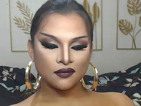 Snapshot of GoddessOFALLx chatting on July 2026 01:48:02 AM GoddessOFALLx online show from July 2026 01:48:02 AM