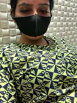 Hot Jaanvi  online show from April 2026 06:48:02 PM