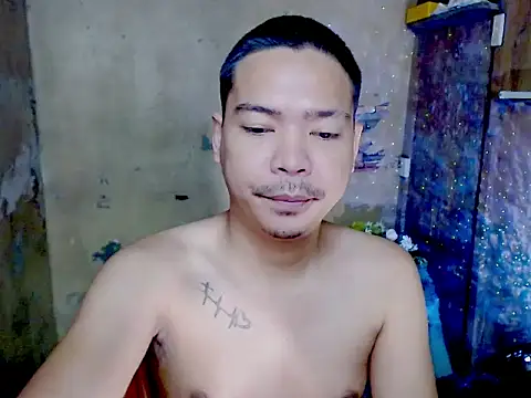 MANIACasianX online show from November 2025 08:43:02 PM