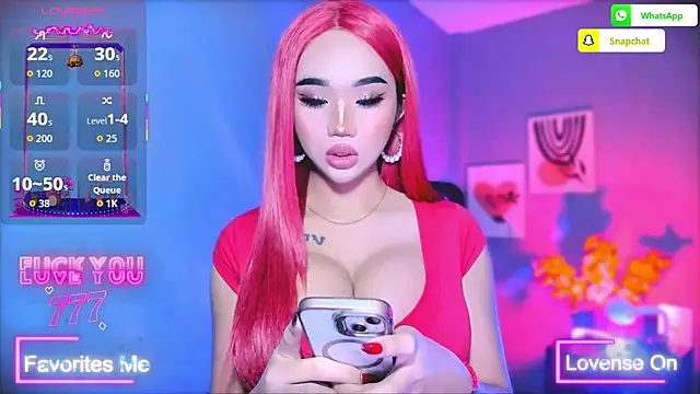 TriciaCumLoader online show from March 2026 12:33:02 PM