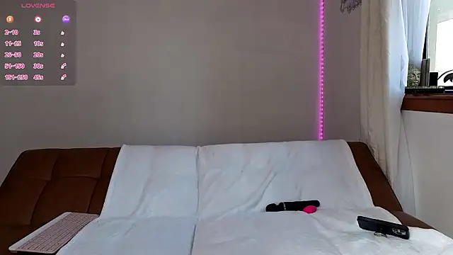 dustbunni0414 online show from March 2026 02:47:02 PM