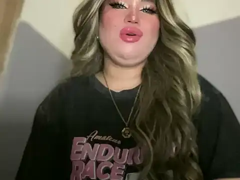 Naughtyrosecum online show from November 2025 03:12:02 PM