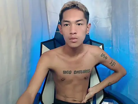 riks tyler online show from December 2025 02:41:02 AM