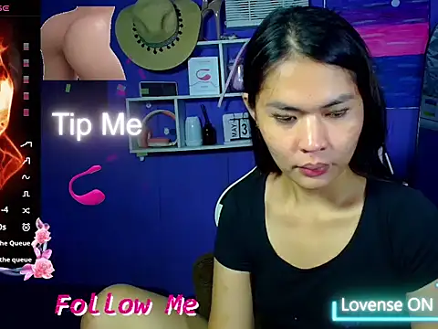 Snapshot of urgirljane chatting on May 2026 02:13:02 PM urgirljane online show from May 2026 02:13:02 PM