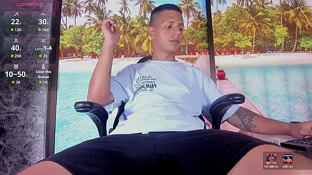 Snapshot of BigMonstercoks69 chatting on February 2026 08:05:02 PM BigMonstercoks69 online show from February 2026 08:05:02 PM