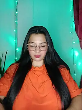 Snapshot of VALENTINA_ROUSE_ chatting on June 2026 10:48:01 PM VALENTINA ROUSE online show from June 2026 10:48:01 PM