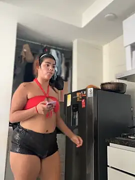 Kaily Sweet16 online show from February 2026 06:55:02 PM