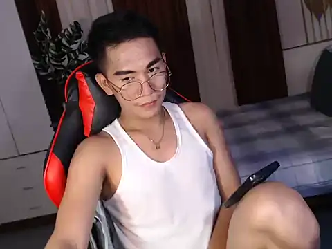 drinkmycumx online show from October 2025 04:58:01 PM