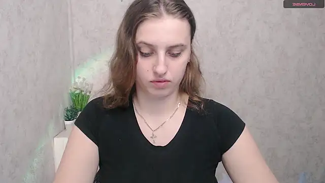 AmandaDimond  online show from March 2026 12:22:01 PM