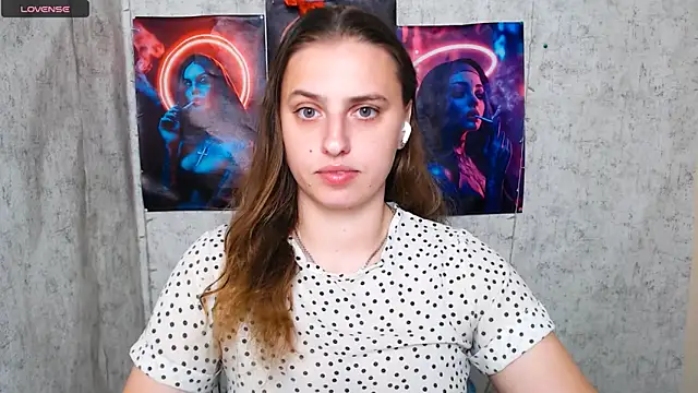 AmandaDimond  online show from June 2026 11:44:02 AM