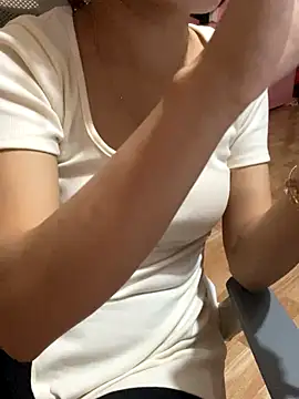 Mina048 online show from October 2025 04:05:02 PM