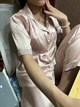 Mina048 online show from June 2026 05:16:02 AM