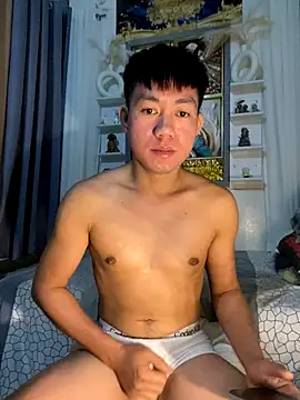 xshyboyx online show from September 2025 04:01:02 PM