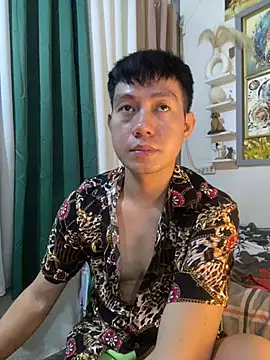 xshyboyx online show from July 2026 01:59:02 PM