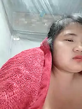 Snapshot of BigBoobs186 chatting on February 2026 12:03:01 AM BigBoobs186 online show from February 2026 12:03:01 AM