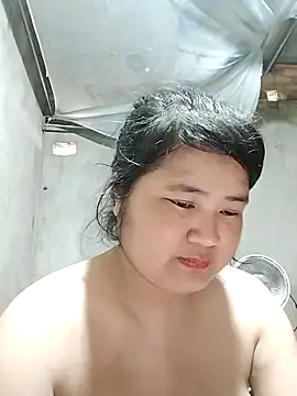 Snapshot of BigBoobs186 chatting on February 2026 02:26:01 AM BigBoobs186 online show from February 2026 02:26:01 AM