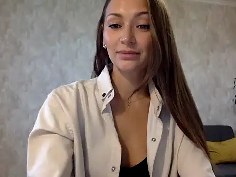 Snapshot of Sainaa1 chatting on October 2025 12:17:01 PM Sainaa1 online show from October 2025 12:17:01 PM