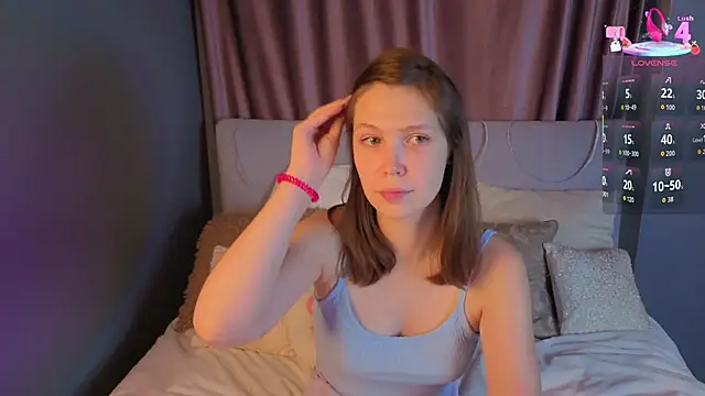 Snapshot of BeatrixCarIeton chatting on September 2025 06:52:02 PM BeatrixCarIeton online show from September 2025 06:52:02 PM
