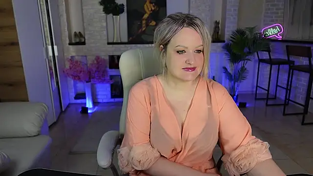 Snapshot of MariemLui chatting on February 2026 03:35:01 PM MariemLui online show from February 2026 03:35:01 PM