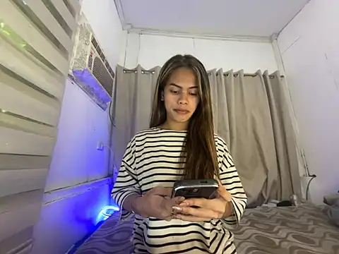 serpenthena goddess online show from October 2025 04:42:01 AM