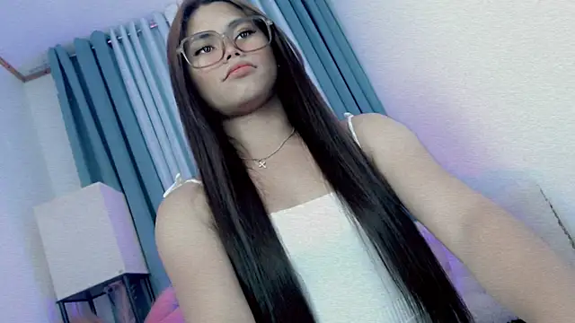 PrettyBlythes TS online show from February 2026 01:43:01 PM