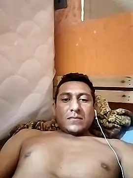 Snapshot of Albertmarc2 chatting on November 2025 02:17:02 PM Albertmarc2 online show from November 2025 02:17:02 PM