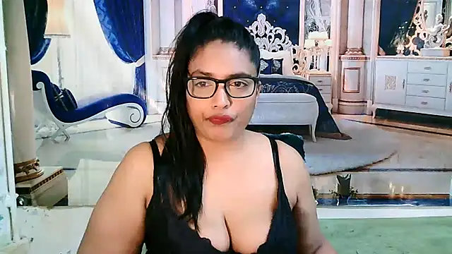 Snapshot of IndiaBlackPanther chatting on October 2025 07:18:02 AM IndiaBlackPanther online show from October 2025 07:18:02 AM