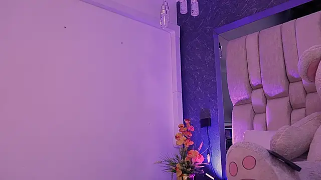 SamantaVazquez online show from November 2025 12:15:02 PM