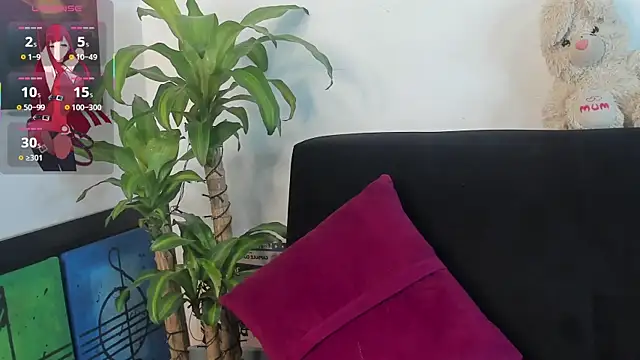 Snapshot of Britney_Rose chatting on September 2025 04:23:01 AM Britney Rose online show from September 2025 04:23:01 AM