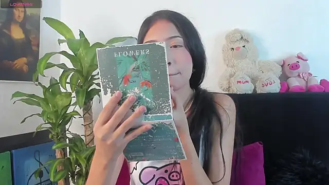 Snapshot of Britney_Rose chatting on September 2025 01:17:02 AM Britney Rose online show from September 2025 01:17:02 AM