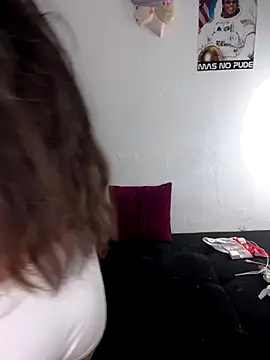 Snapshot of Britney_Rose chatting on October 2025 05:32:01 AM Britney Rose online show from October 2025 05:32:01 AM