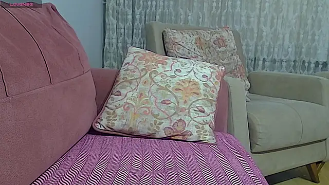 true2 couple online show from November 2025 10:03:02 PM